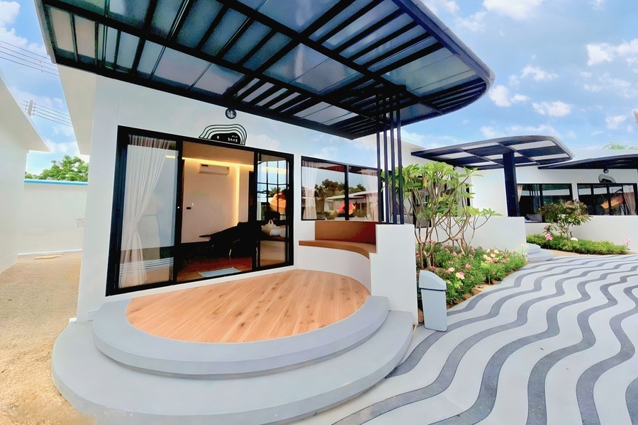 EDM pool villa_Pattaya_01_
